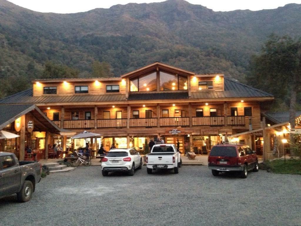 Las Bravas Lodge Las Trancas Eksteriør billede